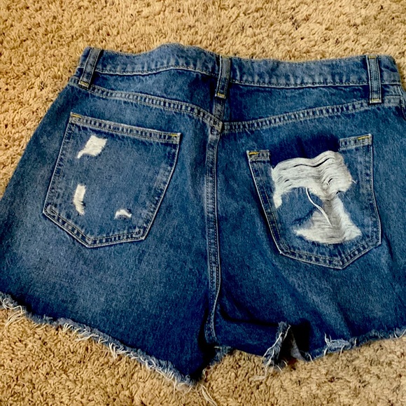 Worn once, like new. Don’t fit anymore - Picture 2 of 2